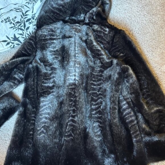 Hooded Faux Fur Coat - Jones of New York - Picture 2 of 5